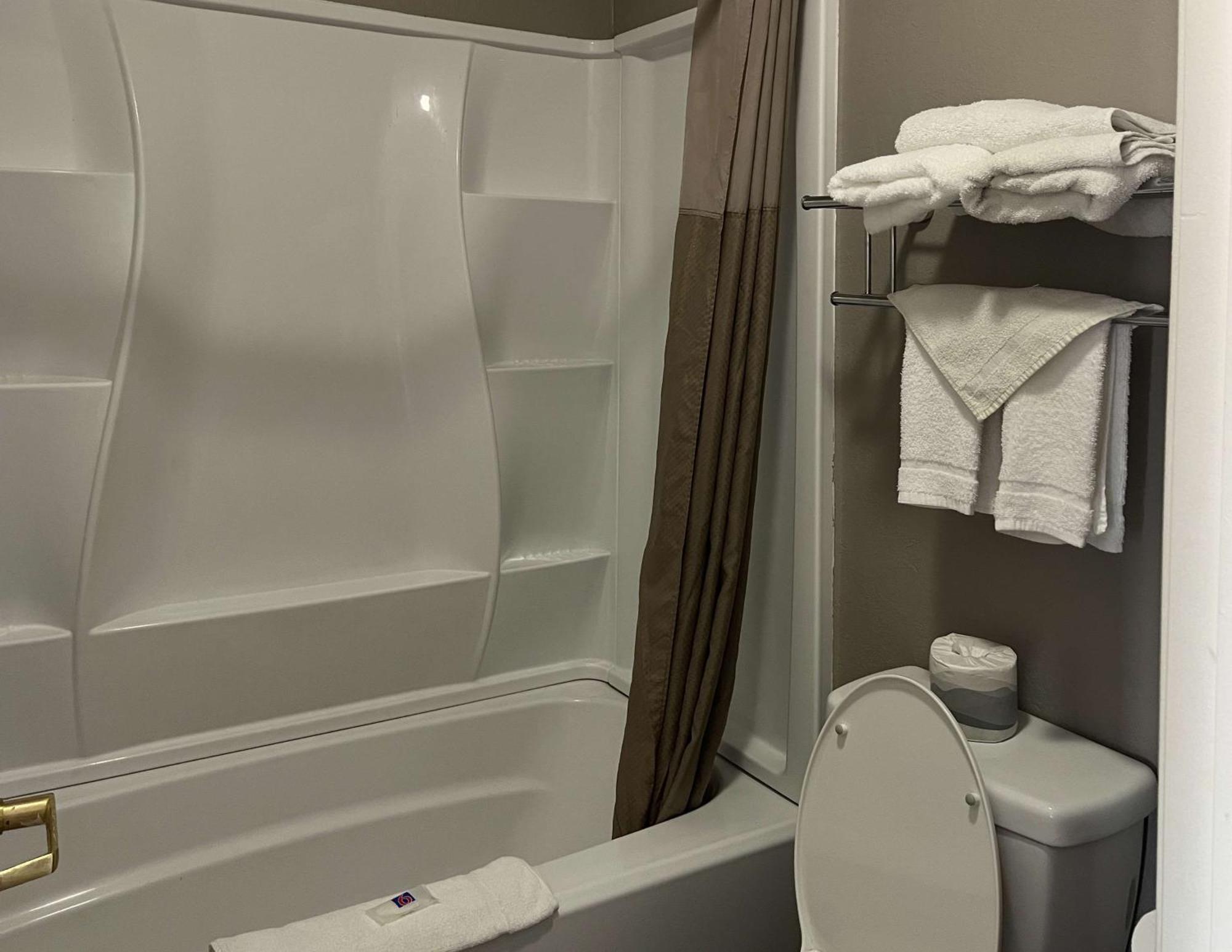 Motel 6 Seguin Tx Eksteriør billede